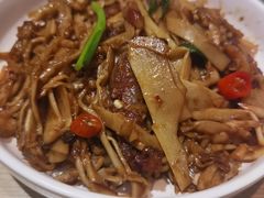 -精悦蓉(松江万达广场店)