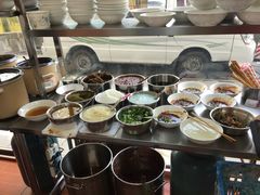 -黎氏老太婆小面馆(临华大厦店)