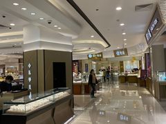 -巴黎春天(浦建店)