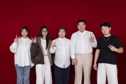 点击看大图 -水晶之恋婚纱摄影(北京总店)