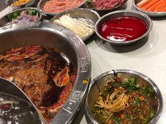 -憨铁匠老火锅(龙岗万科里店)