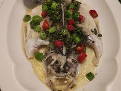 鲈鱼-海派悦庭·海胆烧麦·新融合菜(凯德广场店)