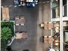 -ROAST coffee & eatery