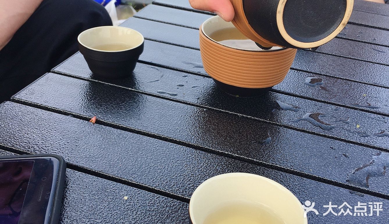 帐篷也好搭起来，烧烤的好地方