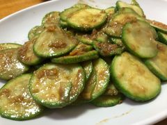 咸蛋黄炒小瓜-甜甜屋(解放中路店)
