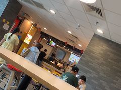 -麦当劳(新城市广场店)
