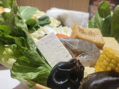 -呷哺呷哺 黄金牧场 (新中关购物中心店)