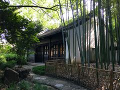 -汇龙潭