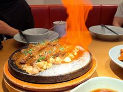 -蜜桃餐厅·伴山(海岸城店)