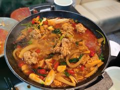 干锅鱼杂-潇湘阁(望京SOHO店)