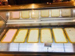 -松咖啡自助餐厅·松北香格里拉