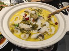 酸汤无骨鱼片-火宫殿·湘菜小吃·商务宴请·生日聚会(东塘店)