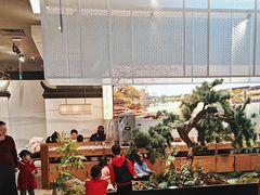 -凤凰汇购物中心