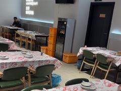 -老班长·小龙虾·鲜货烧烤大排档(金街美地店)