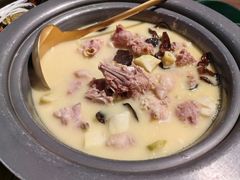 -锦府盐帮·侯宅(五棵松万达店)