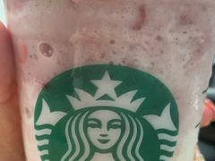 -星巴克臻选(上海中环广场2F店)