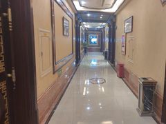 -皇宫大酒店