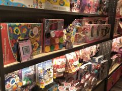 -酷乐潮玩(金桥国际店)