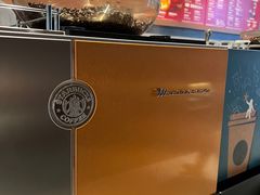 -星巴克(杭州湖滨银泰E区店)