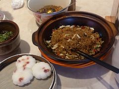 -味上湘菜馆(岳麓山店)