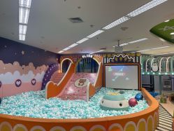 -孩子王童乐园(广州萝岗万达店)