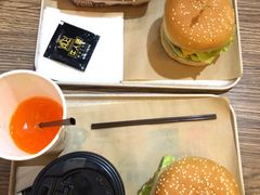 -牛纽塔·牛人堡(群众路店)