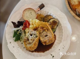 旺角美食•木系精品𝐂𝐚𝐟𝐞