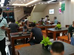 大堂-Mlamber麦泊尔兰州牛肉面