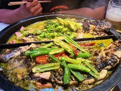 -鸣记脆皮烤鱼·海鲜烤鱼(三八广场店)