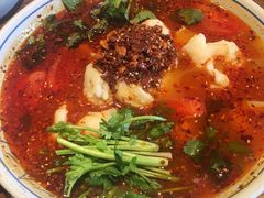 -云海肴·汽锅鸡·云南菜(天山百盛优客店)