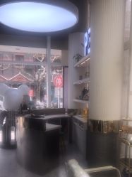 -PE SALON 
