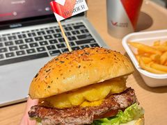 -必胜客(大宁路店)