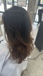 -PE SALON