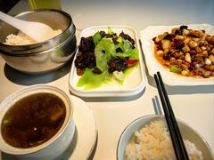 -粤香村(清真川菜店)