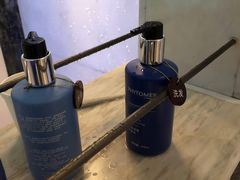 -浅深(世茂滨江精品店)
