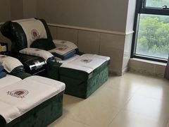 -尊足养生·影院足道·主题spa·采耳(浦江店)