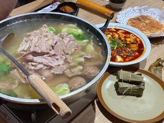 -川堂风·跷脚牛肉·乐山爆炒(宝山日月光店)