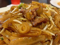 干炒牛河-伍湛记 · 广州老字号(龙津中路店)
