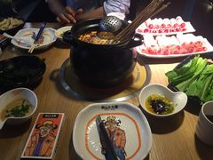 -尚品小土屋涮毛肚(李沧万达店)