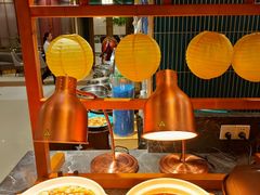 -金马门国际美食百汇(珞喻路店)