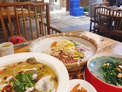 -花溪雨·森林餐厅(石基店)
