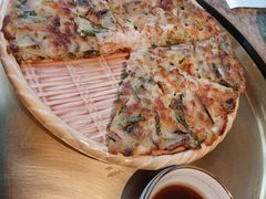 海鲜煎饼-炼火烤肉店