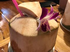 -席娜卡琳火车铁道夜市