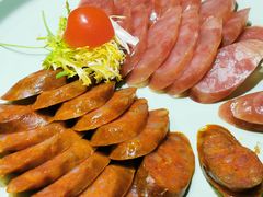 双味腊肠拼-食欲老院子荆芥疙瘩汤(经五路店)