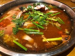 -新凯里酸汤鱼(飞山街店)