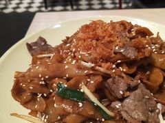 干炒牛肉河粉-避风塘(宝山万达店)