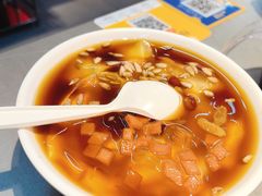 -生活如沸·顺德水牛奶火锅(人民广场店)