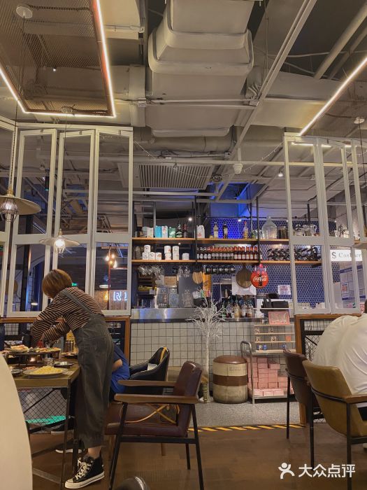 机器人火炉披萨(爱琴海店)大堂图片