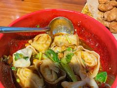 -爆炸头阿姨小四川正宗川味小吃(无任何分店)