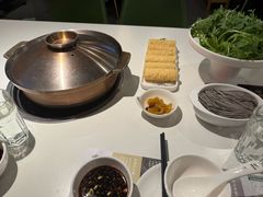 -烹然四季椰子鸡火锅(姚家园万象汇店)